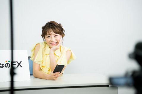 鈴木奈々さん写真