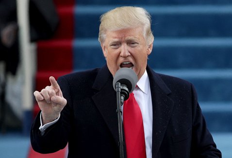 米大統領就任式の演説でトランプ氏の米ドル高を支持しない姿勢が浮き彫りとなった (C)Drew Angerer/Getty Images