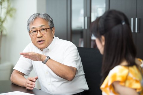 原油は現物なので、金融商品と違って上限も下限もあるという高井さん